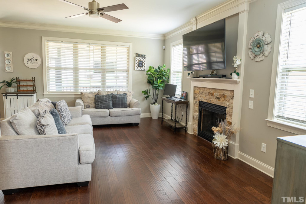 610 Glenmere Dr, Knightdale, NC 27545 Raleigh Realty