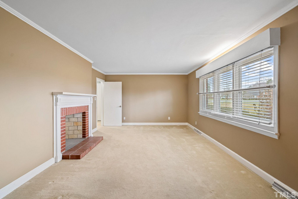 4368 Alamance Rd, Burlington, NC 27215 Raleigh Realty