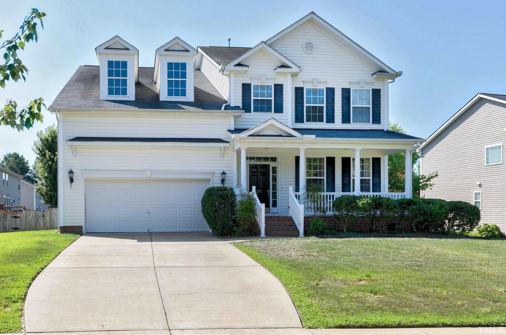 205 Magnolia Meadow Way Holly Springs, NC 27540