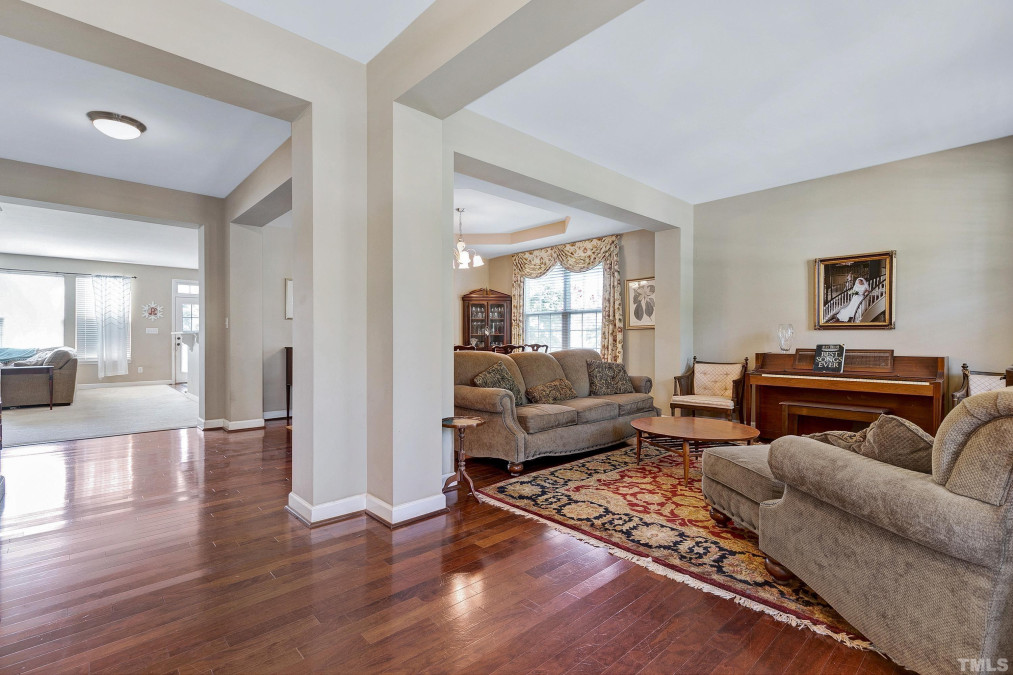 205 Magnolia Meadow Way Holly Springs, NC 27540