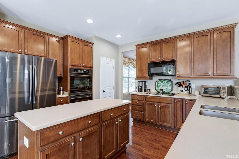 205 Magnolia Meadow Way Holly Springs, NC 27540