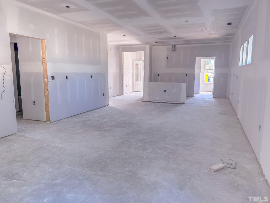 29 Beacon Hill Rd Lillington, NC 27546