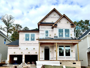 817 Challenger Ln Knightdale, NC 27545