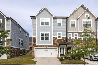 8413 Garnet Rose Ln Raleigh, NC 27615