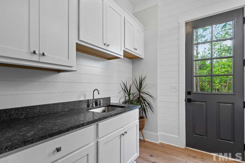 2204 Pierce Creek Cir Wake Forest, NC 27587