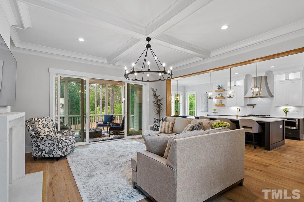 2204 Pierce Creek Cir Wake Forest, NC 27587