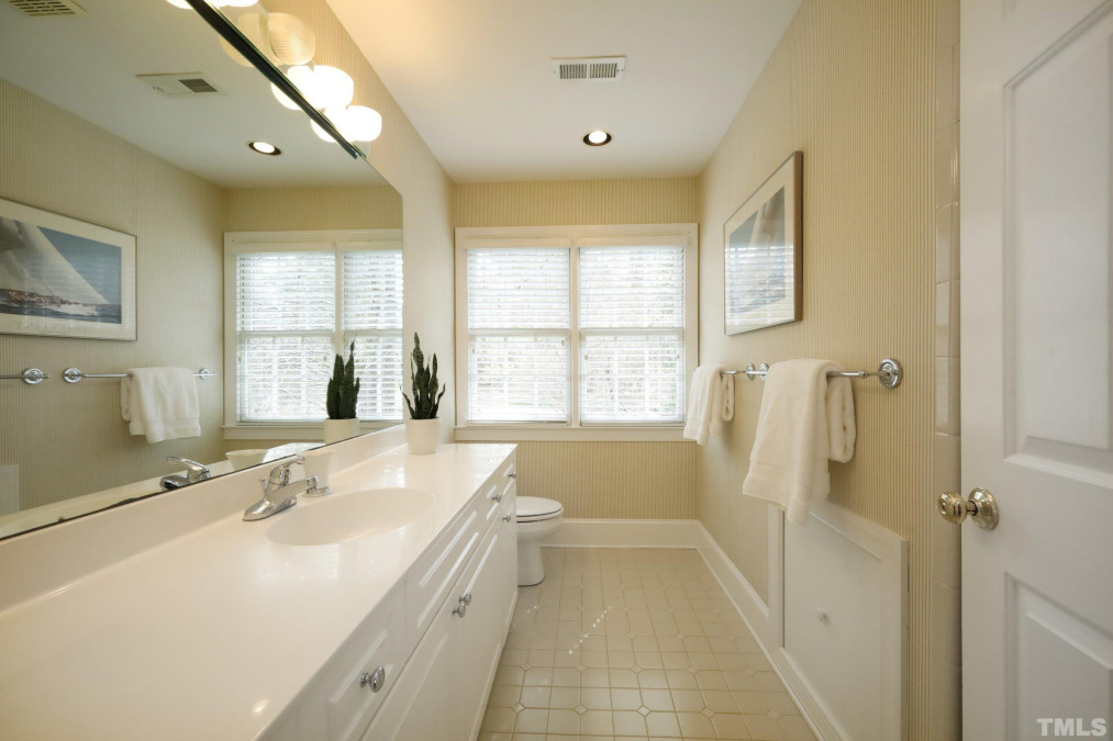 10424 Stone Chapel Hill, NC 27517