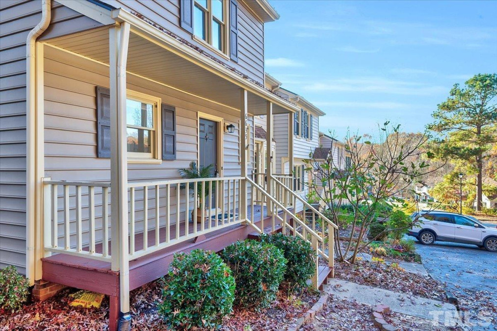 6635 English Ivy Ln Raleigh, NC 27615