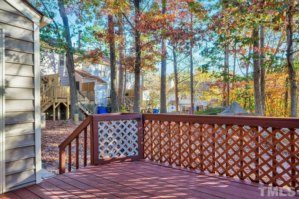 6635 English Ivy Ln Raleigh, NC 27615