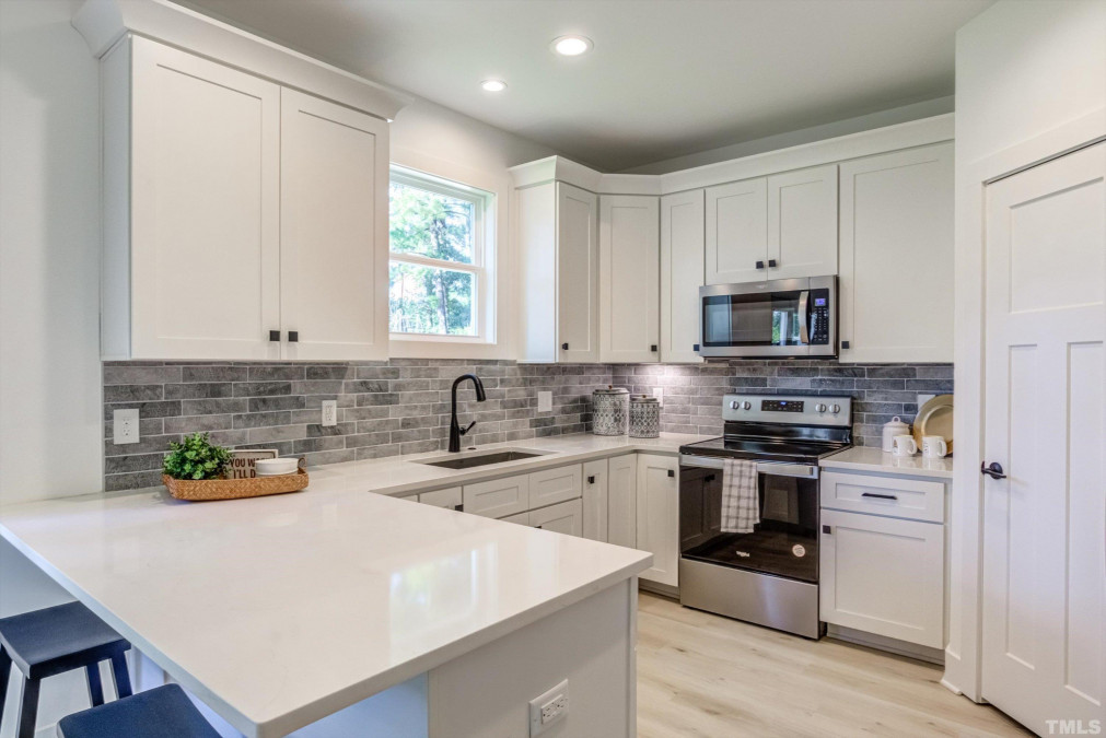 809 Trinity Park Dr Wake Forest, NC 27587