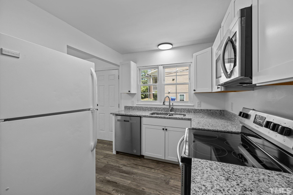 114 Estes Rd Carrboro, NC 27510