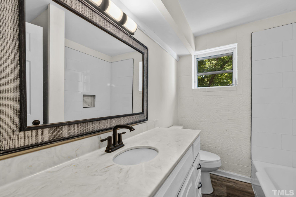 114 Estes Rd Carrboro, NC 27510