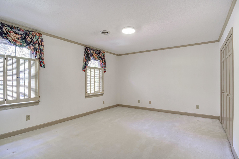 109 Queensferry Dr Cary, NC 27511