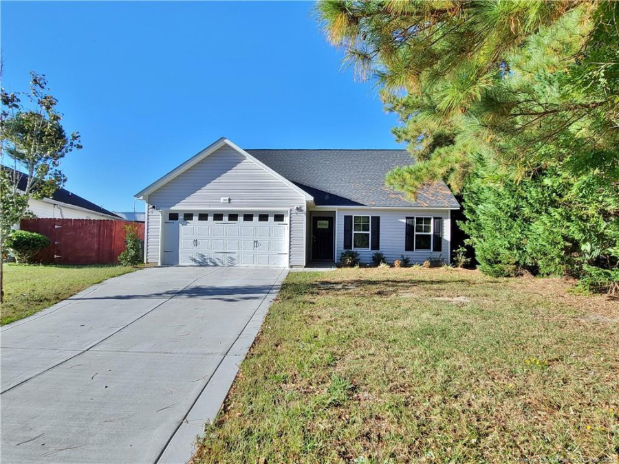 1002 Patina Fayetteville, NC 28301