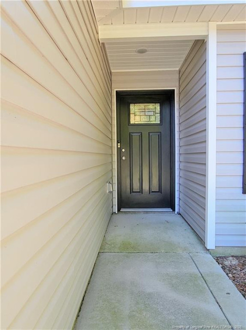 1002 Patina Fayetteville, NC 28301