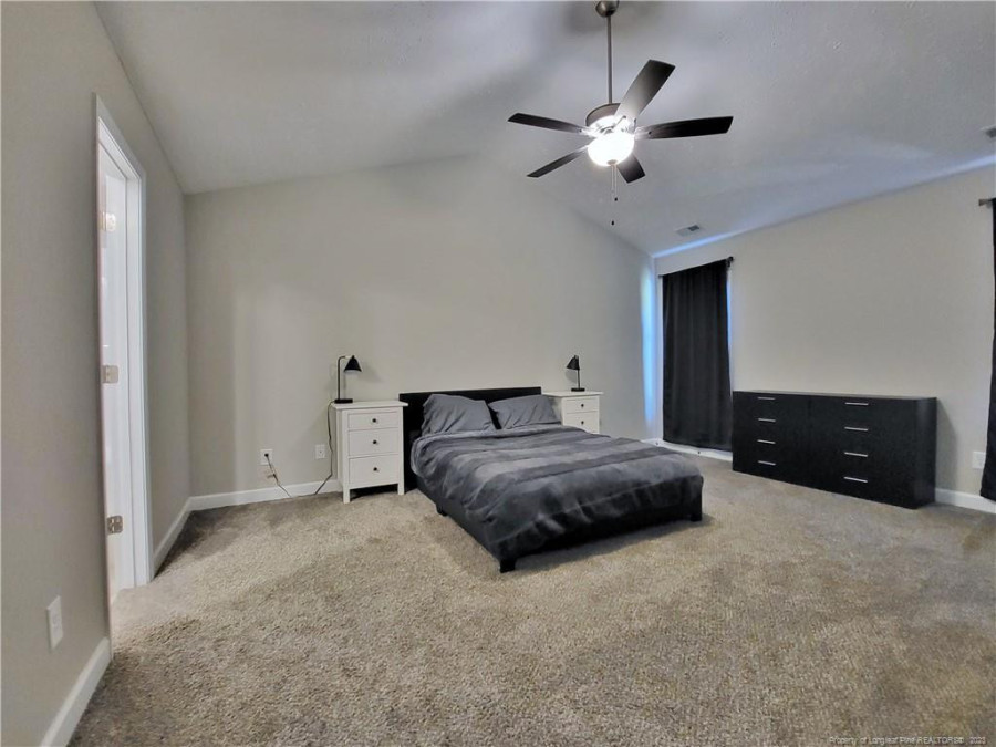 1002 Patina Fayetteville, NC 28301