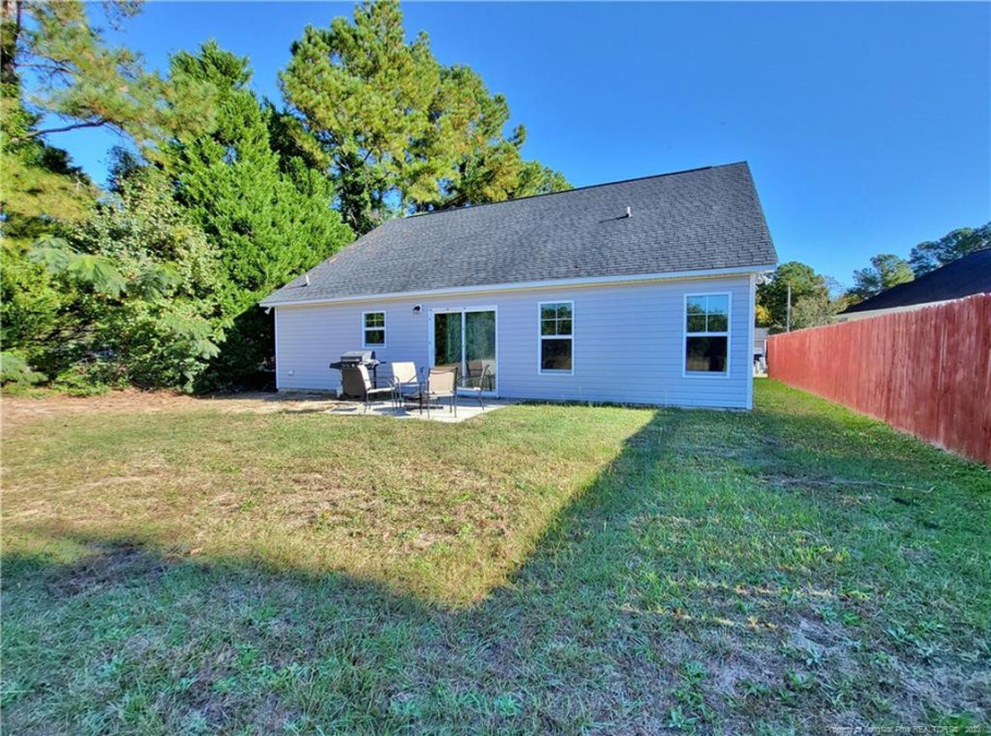 1002 Patina Fayetteville, NC 28301