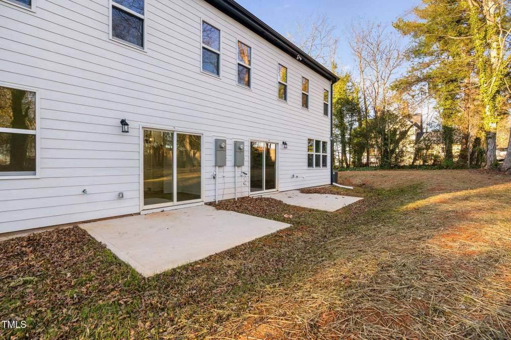 329 Roxboro St Haw River, NC 27258