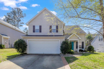 1938 Sterling Hill Dr Fuquay Varina, NC 27526