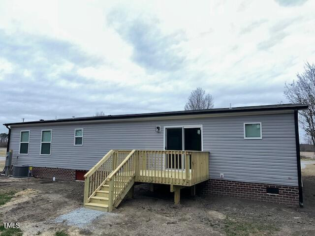 6263 Banana Loop Lucama, NC 27851