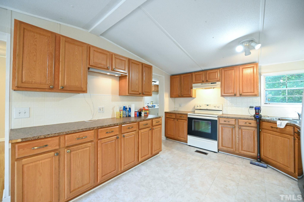 463 Lennie Smith Rd Fuquay Varina, NC 27526