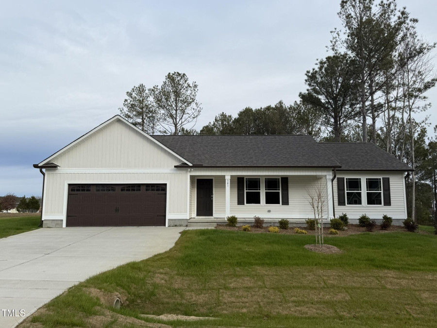 301 Lotus Ave Smithfield, NC 27577