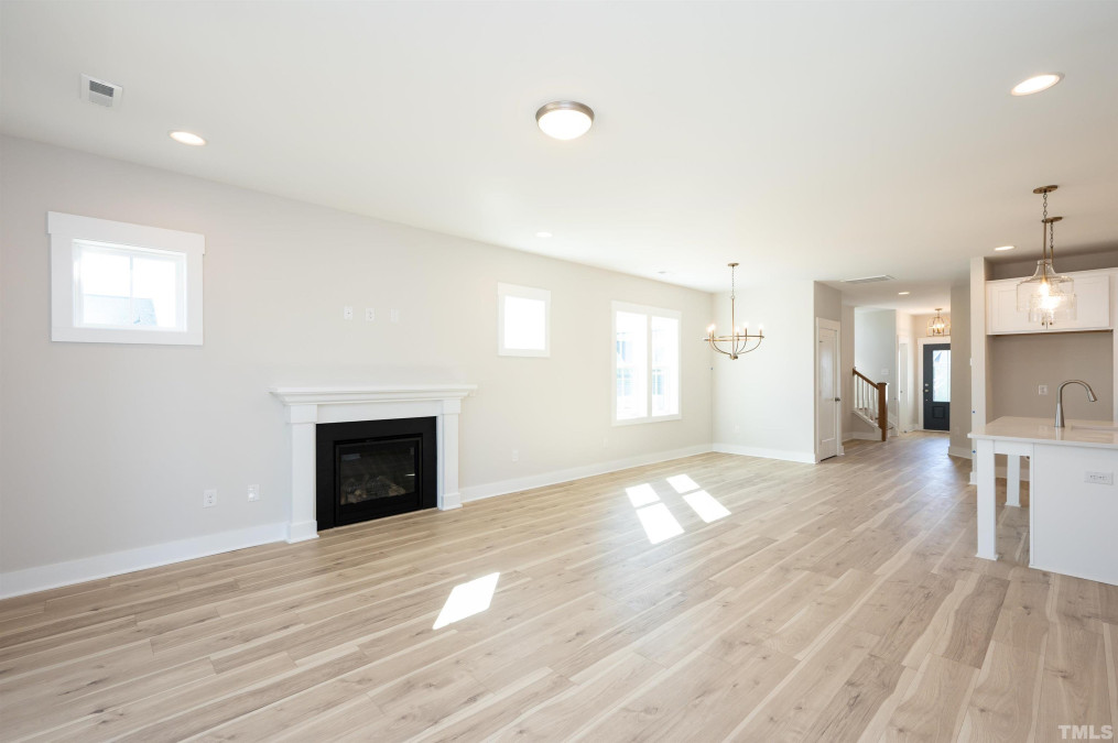 1133 Logperch Way Wendell, NC 27591