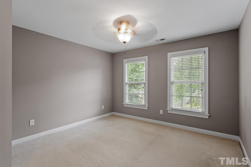 3901 Covina Dr Raleigh, NC 27613