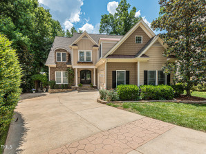 5702 Belmont Valley Ct Raleigh, NC 27612