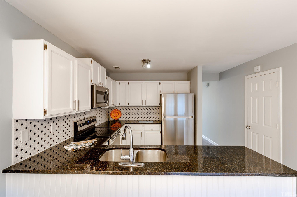 2633 Camellia Dr, Durham, NC 27705 Raleigh Realty