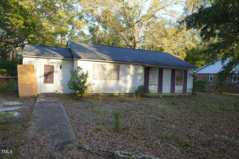 1122 Pine St Laurinburg, NC 28352