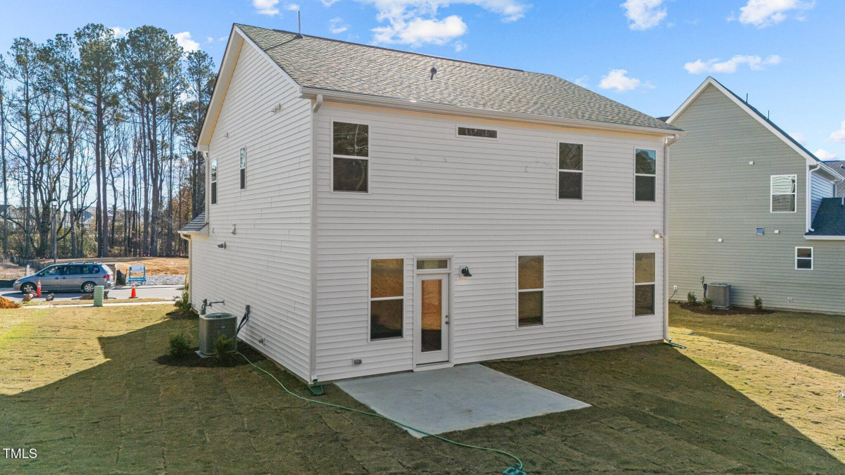 88 Railcar Way Clayton, NC 27520