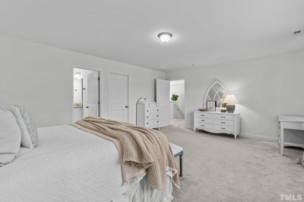 797 Stable Fern Dr Fuquay Varina, NC 27526