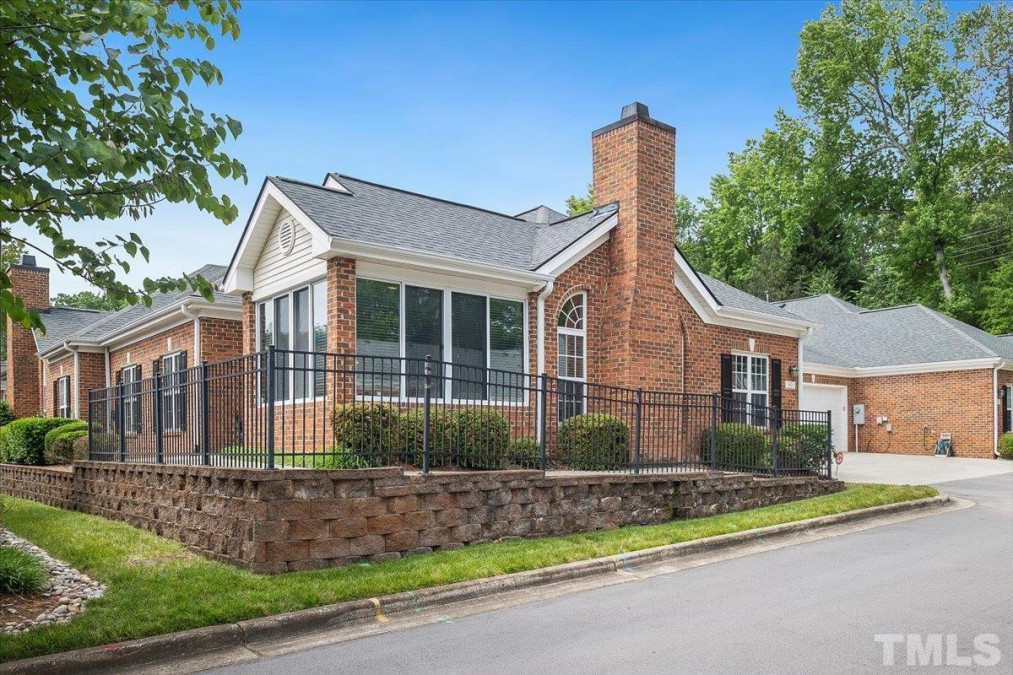 805 Coalburn Pl, Cary, NC 27511 Raleigh Realty