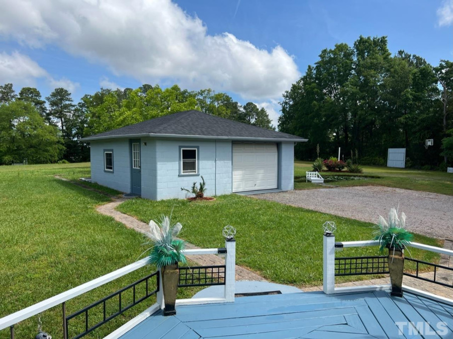 1604 Sherron Rd, Durham, NC 27703 Raleigh Realty