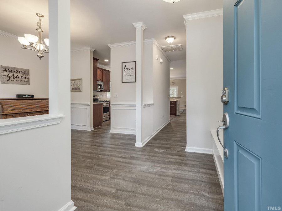 425 Field Glow Ln Apex, NC 27539