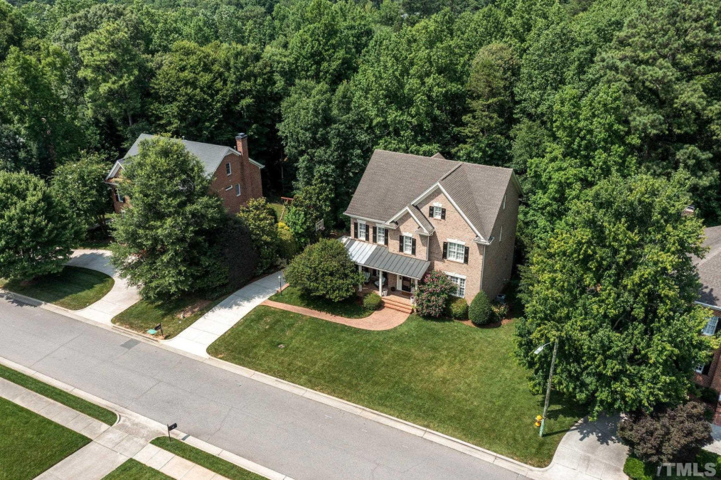 6112 Wilkinsburg Rd Raleigh, NC 27612