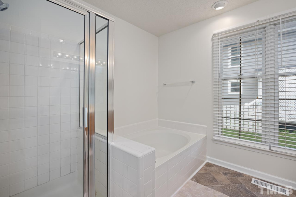1704 Tealwood Pl Raleigh, NC 27615