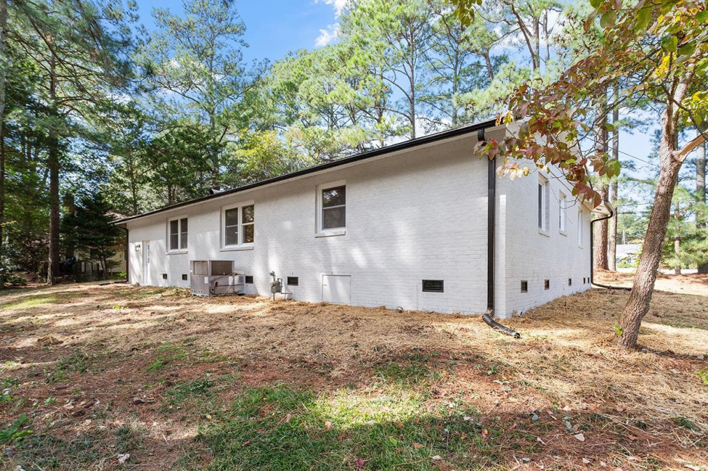 3420 Blue Ridge Rd, Raleigh, NC 27612 Raleigh Realty