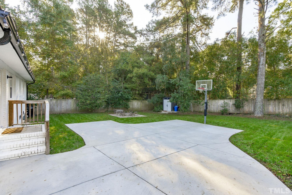 2744 Milburnie Rd, Raleigh, NC 27610 Raleigh Realty