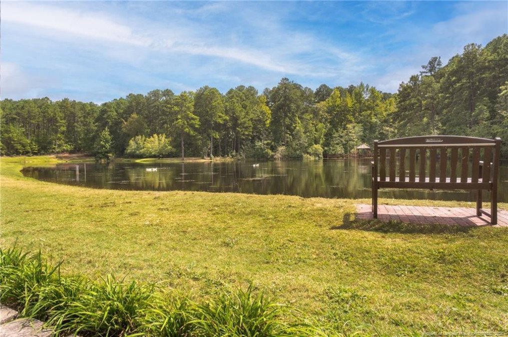 29 Hawk Ridge Dr Spring Lake, NC 28390