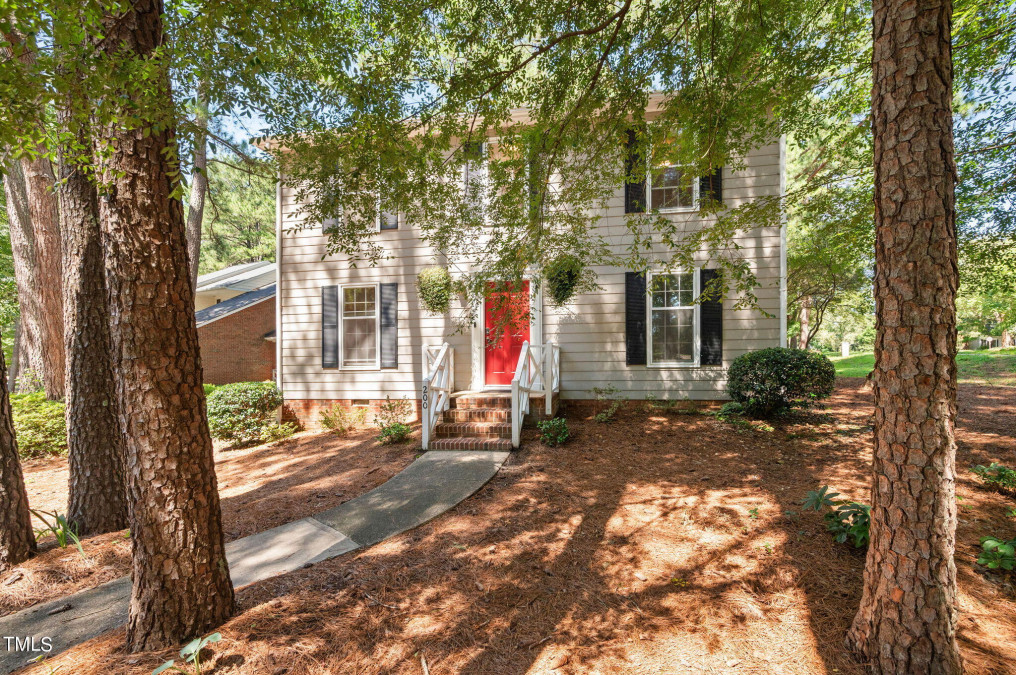 200 Wetherburn Ln Raleigh, NC 27615