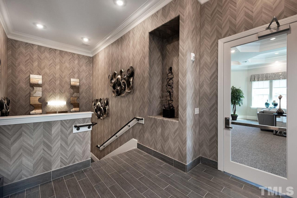 2526 Hutch Ln Apex, NC 27523