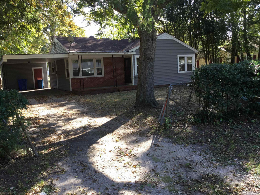 5211 Spruce Dr, Fayetteville, NC 28304 Raleigh Realty