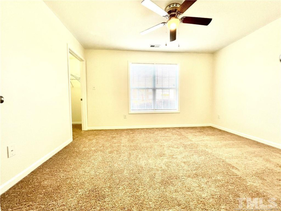 1317 Kershaw Loop Fayetteville, NC 28314