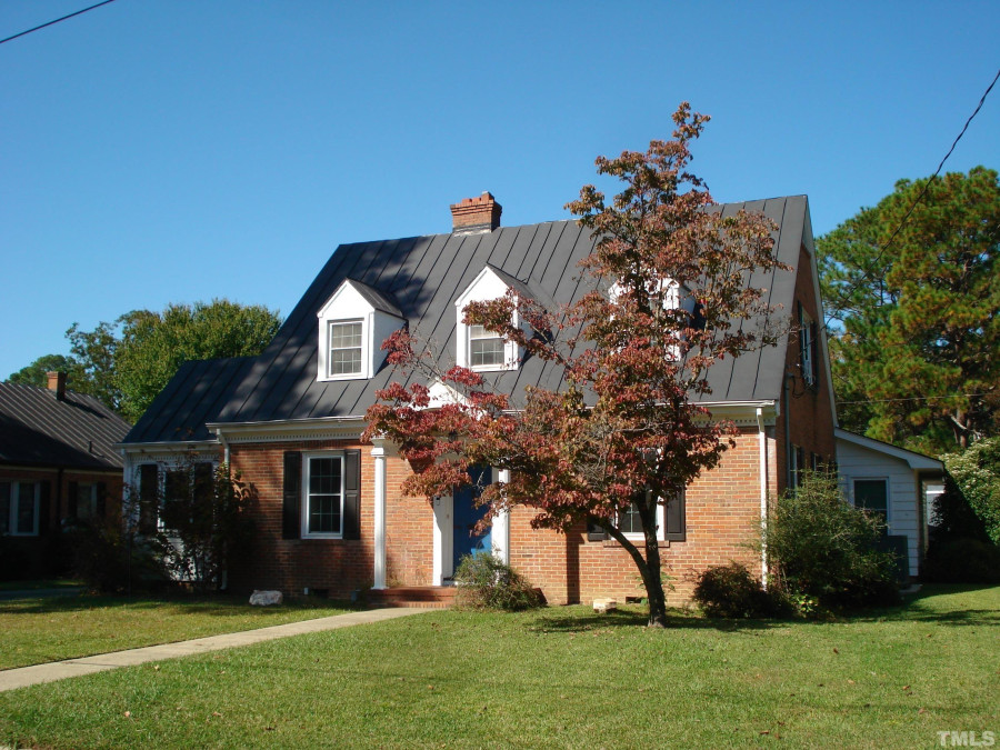 707 Orange Ave Dunn, NC 28334