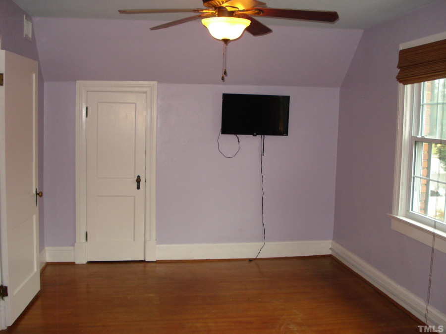 707 Orange Ave Dunn, NC 28334