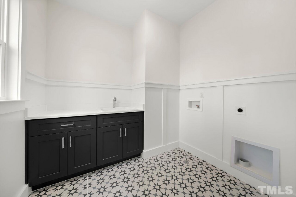 641 Meyers Place Ln, Holly Springs, NC 27540 Raleigh Realty