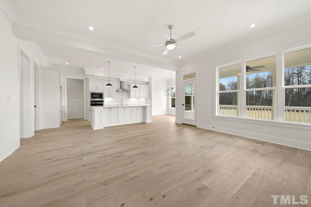 641 Meyers Place Ln, Holly Springs, NC 27540 Raleigh Realty