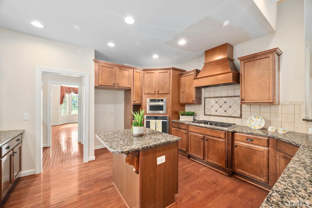 407 Cole Crest Ct Cary, NC 27513